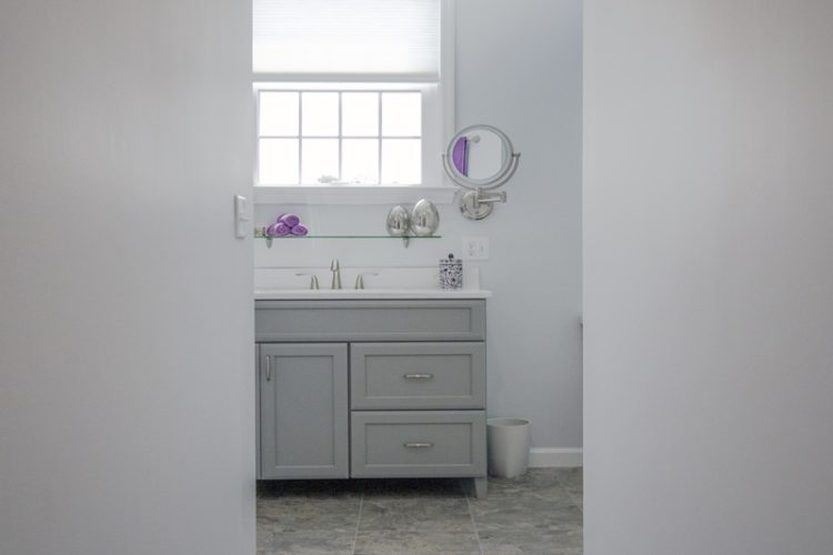 A beautiful and clean bathroom.