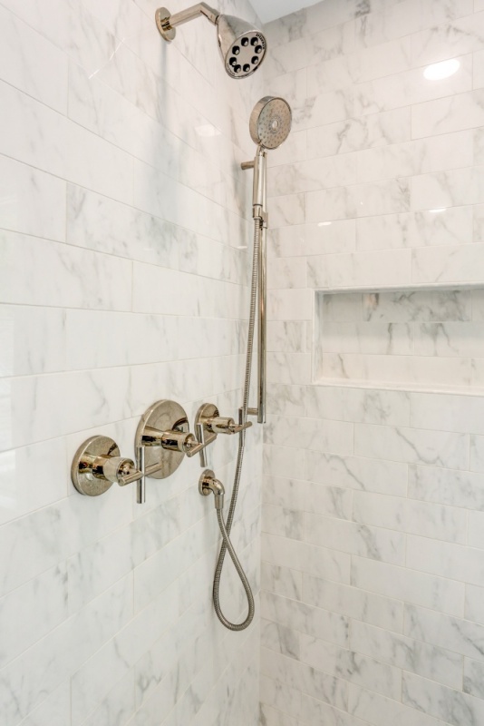marble shower with recessed wall spot for soaps